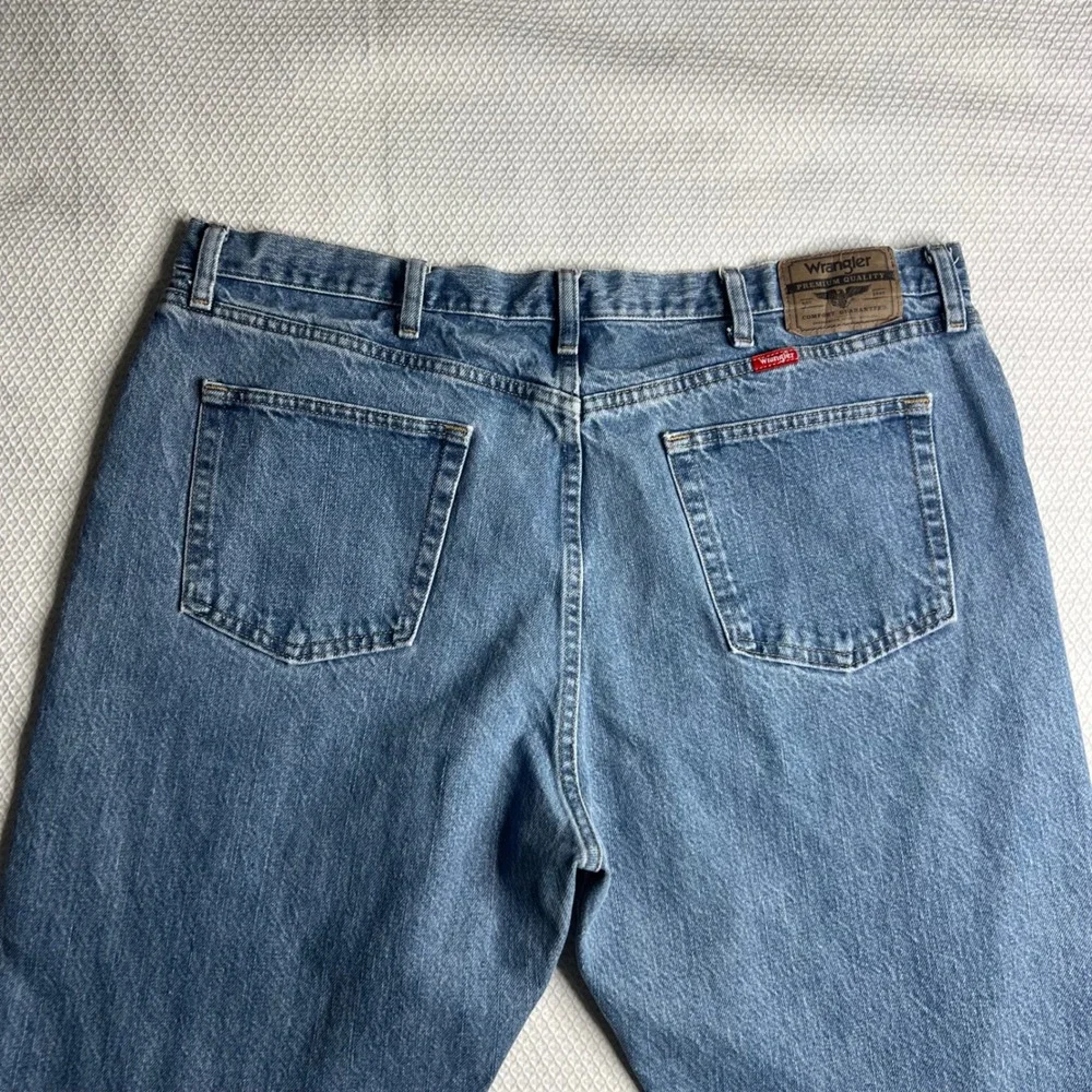 Wrangler Men's Regular Fit Blue Denim Jeans 42x30 100% Cotton Workwear Western